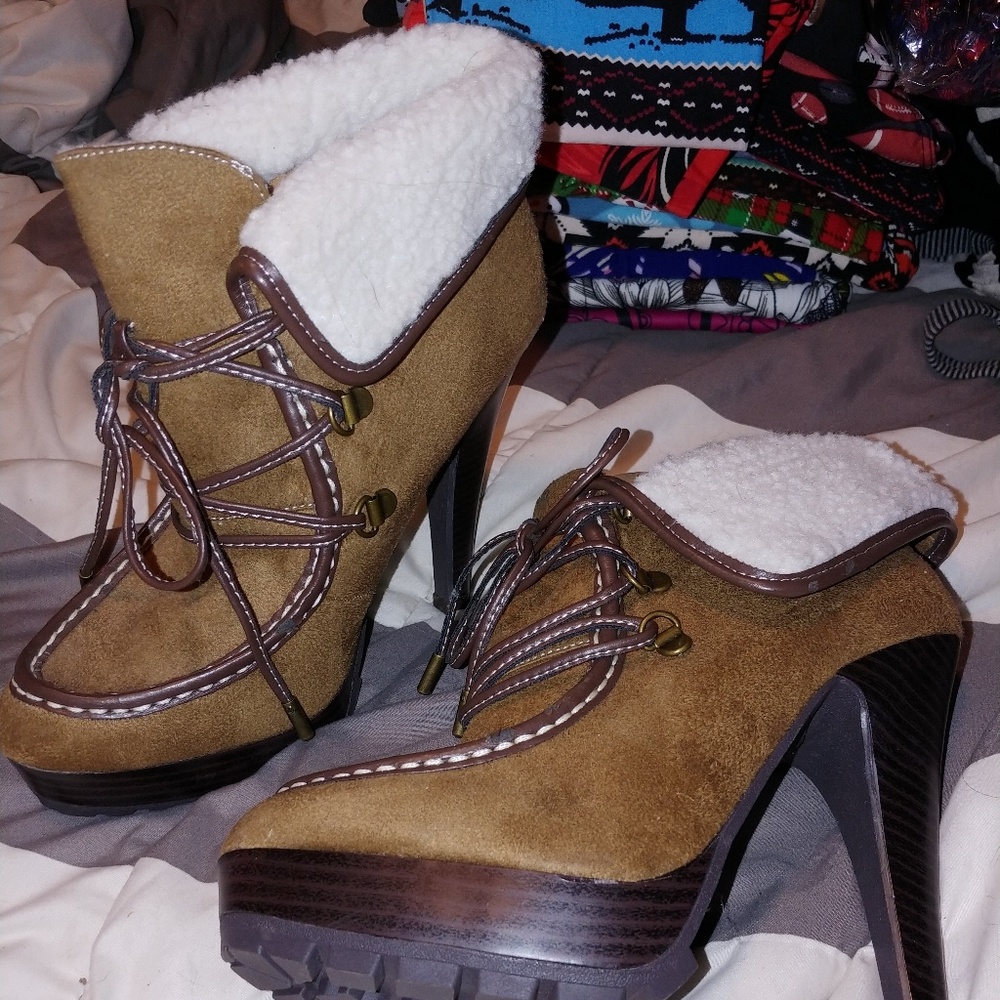 Boot heels